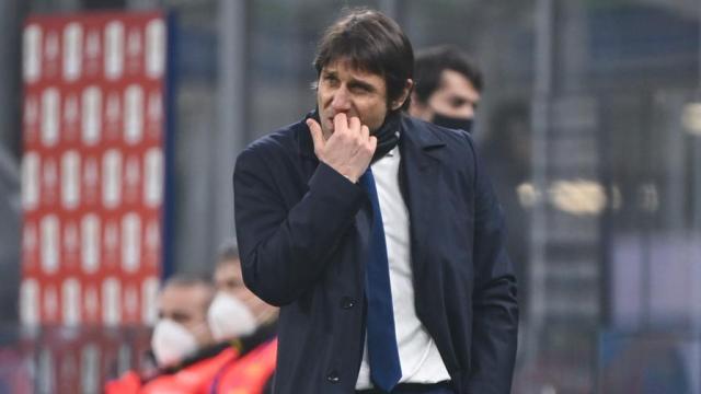 开云下载-孔蒂：尤文没制造啥威胁 我们送了两个礼包给尤文