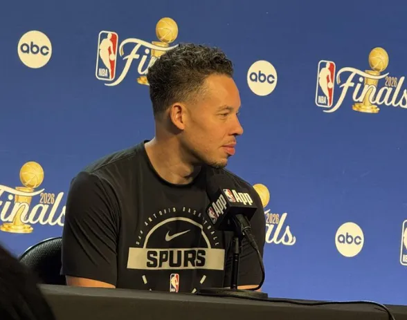 开云下载-米奇：NBA是个极其残酷的联盟，希望索汉能重新成为轮换球员